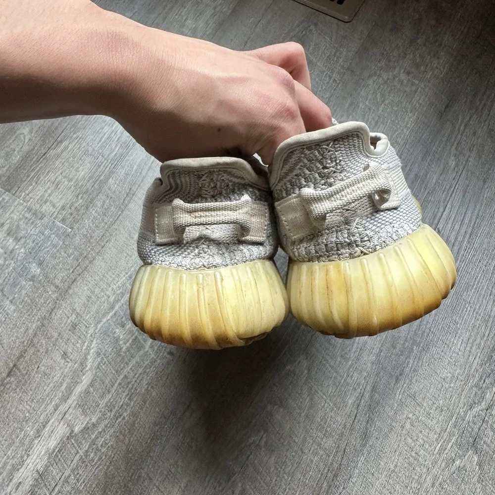 Adidas Yeezy Boost 350 V2 Low Static Grey/Silver Mens Size 5.5 (Aprox. 7 Womens)